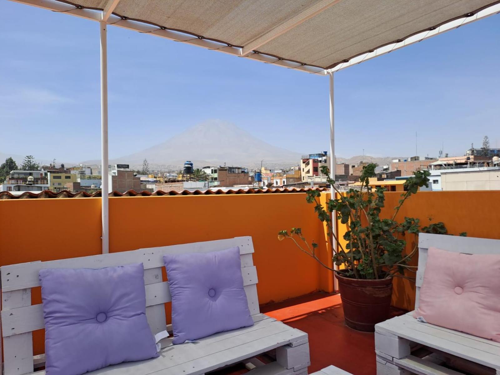 Peru Swiss Hostel Arequipa Buitenkant foto
