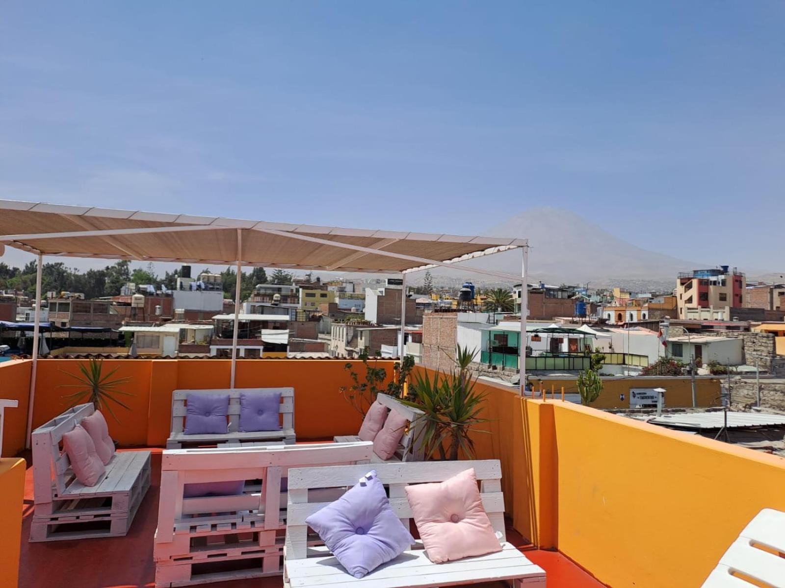 Peru Swiss Hostel Arequipa Buitenkant foto